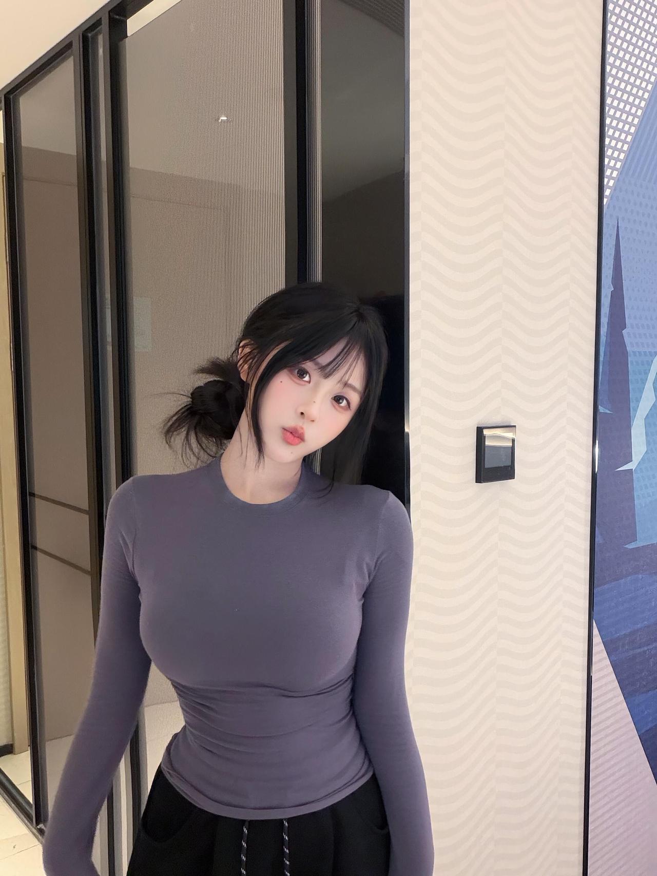 天气预报说明天有雨，却没人再问我带伞没。