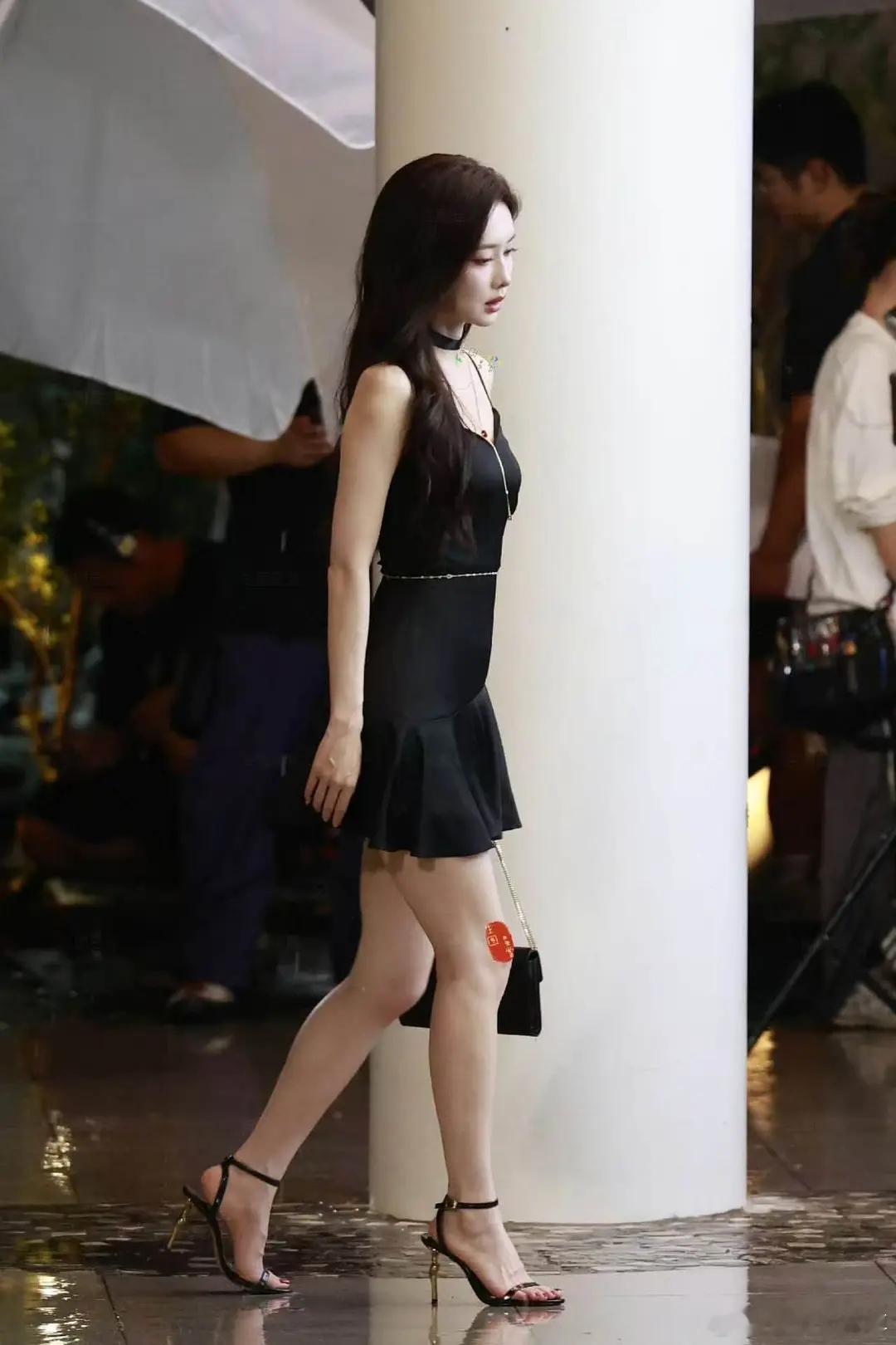 同款衣服，你们觉得谁的状态最好 ​​​