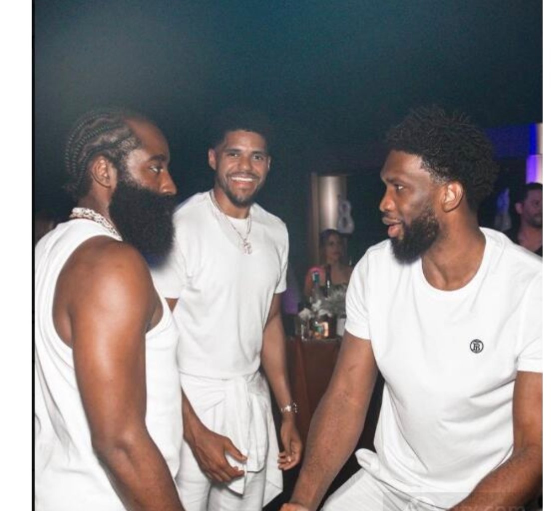 托拜亚斯·哈里斯在今日的比赛中对76人球迷说：准备去打狗屎的附加赛吧！ 活塞vs