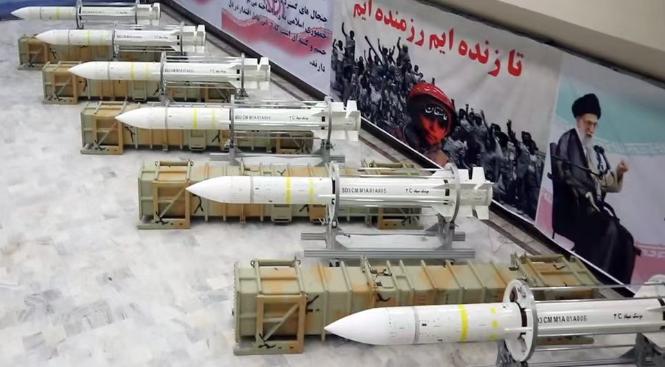 美军打击伊朗，除了俄罗斯，大概率没有国家去帮助伊朗，因为伊朗把人都得罪光了！同样