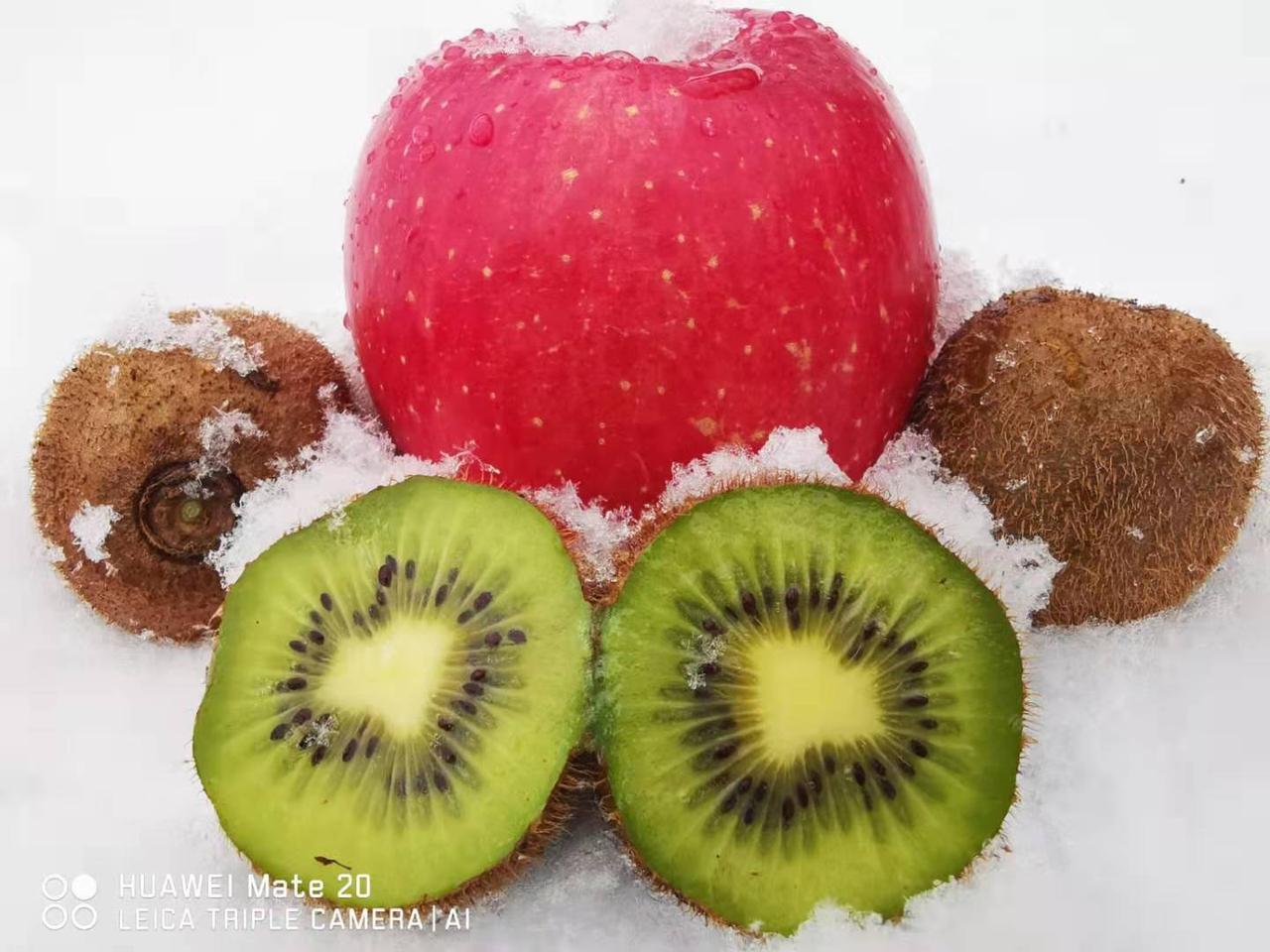 农民种地为什么不赚钱？

农民种地不赚钱根本原因，不是农产价格低，也不是农资涨价