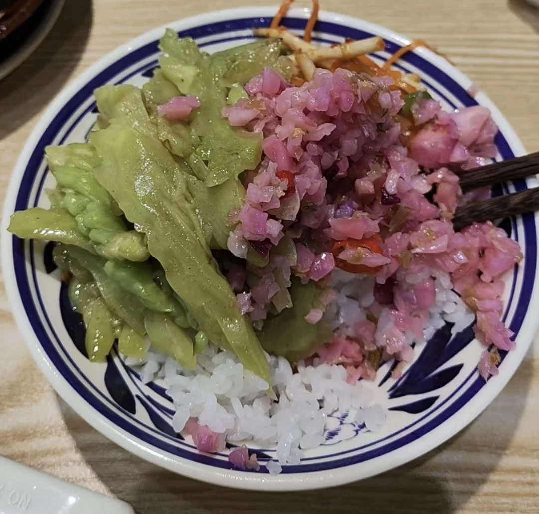 家财万贯，日食不过三餐