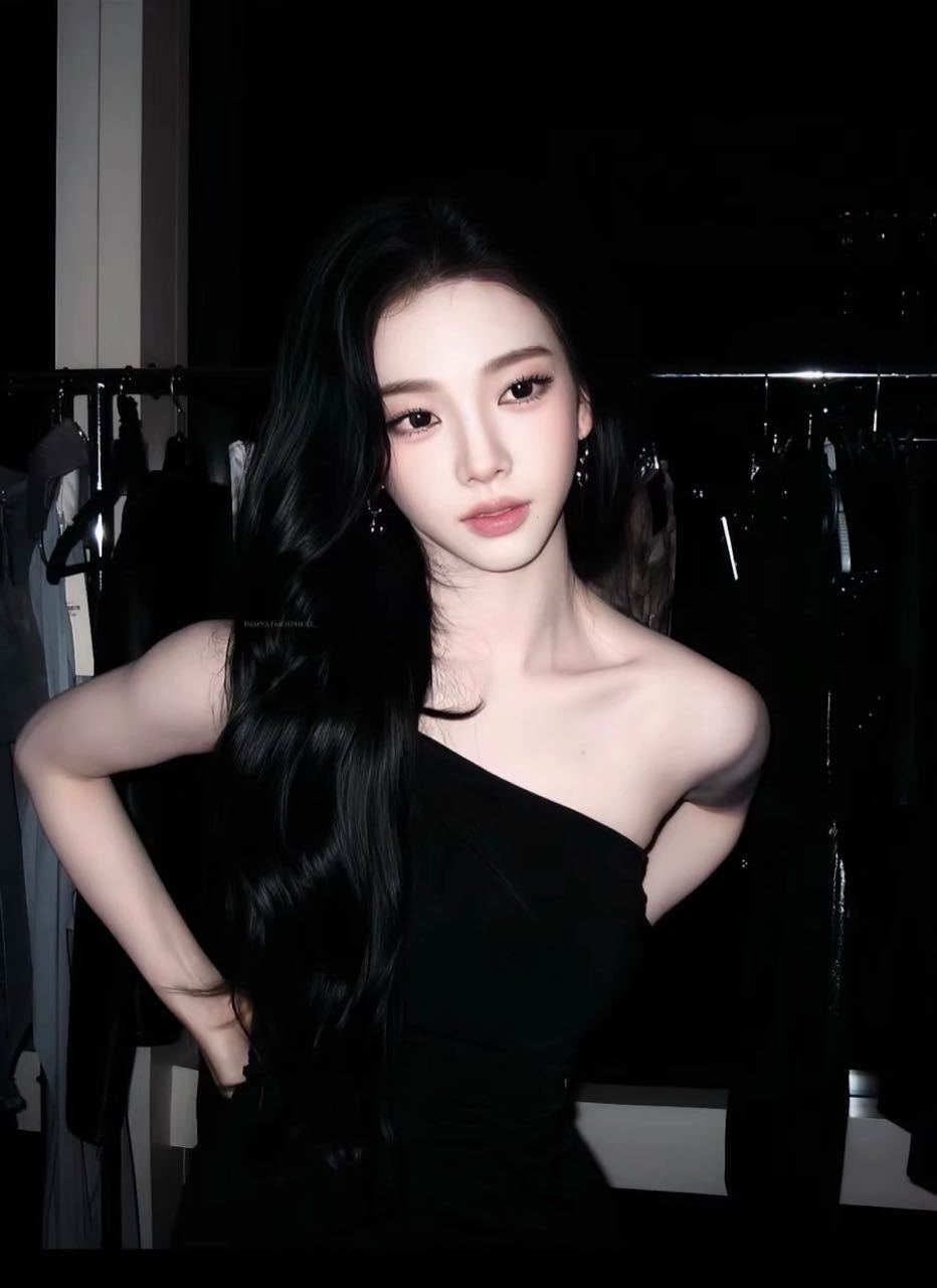 【柳智敏】看到这张脸我会给世界一些好脸色·mama提名名单aespa台历 ​​​