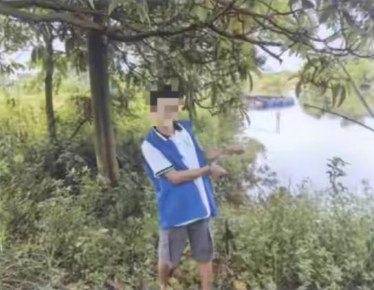 🌙7元钱引发的血案！广西柳州，男子花27元打车回家，到家门口说只有20元，剩下