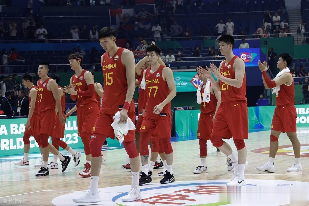 中国男篮真实的水平就是在世界杯上可能一场都赢不了。即便在排位赛，我们可能还是赢不