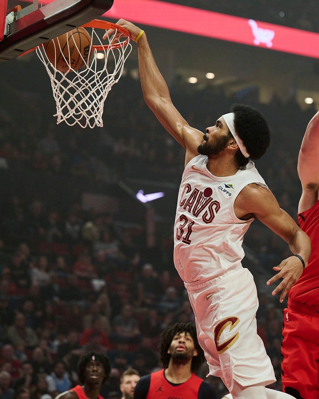 阿伦：给我安排一个赛季打82场开拓者我就让你知道张伯伦在60年代什么样nba