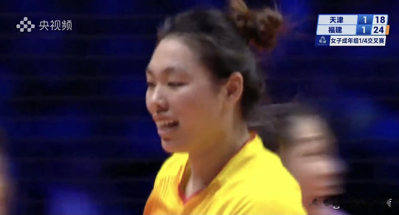 天津女排危险⚠️⚠️⚠️感觉天津女排这次进4强有点悬！福建女排距离战胜天津女排进