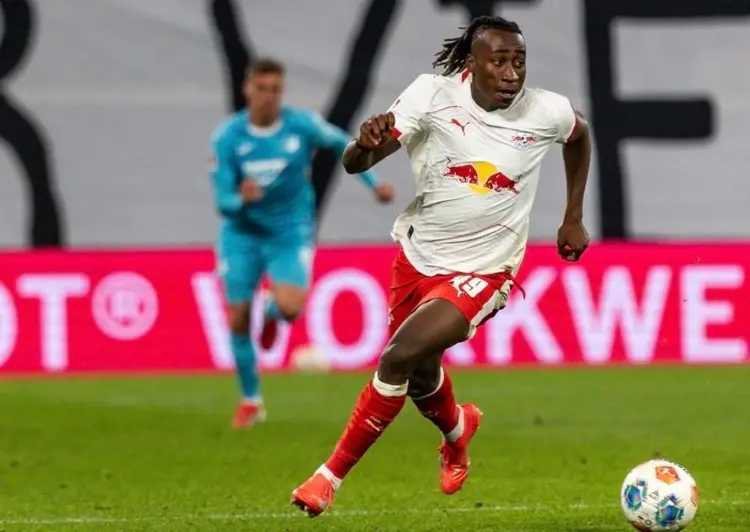 莱比锡希望再留迪奥曼德一个赛季，球员标价至少1亿欧据德天空记者Philipp H