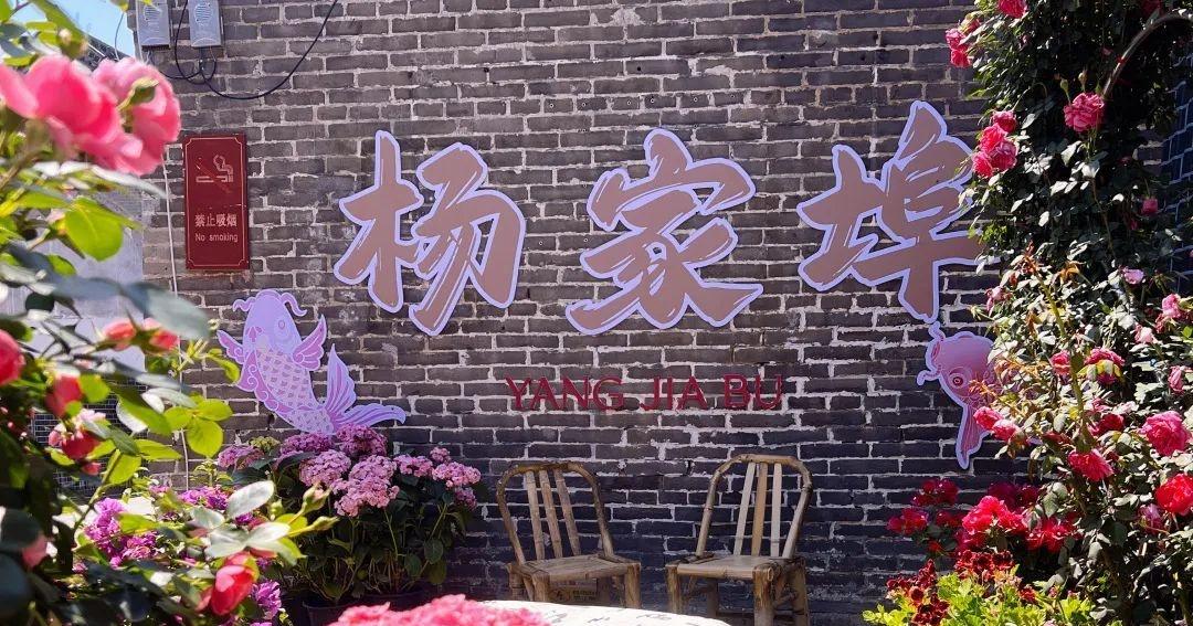 早安
不敷衍清晨，不将就自己，
平凡日子也要闪闪发亮呀～
保持热爱，认真过好今天