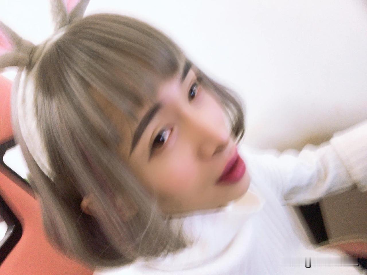 文森特女装！战旗一姐鲍妃！兄弟们快来战旗直播间9527啊