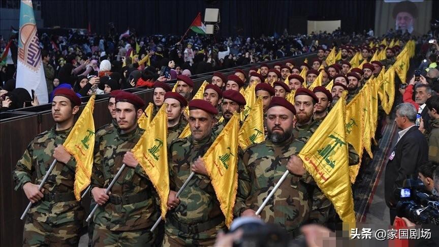 黎巴嫩已加入战局。
      黎巴嫩向以色列发射火箭弹。
      在阿亚图