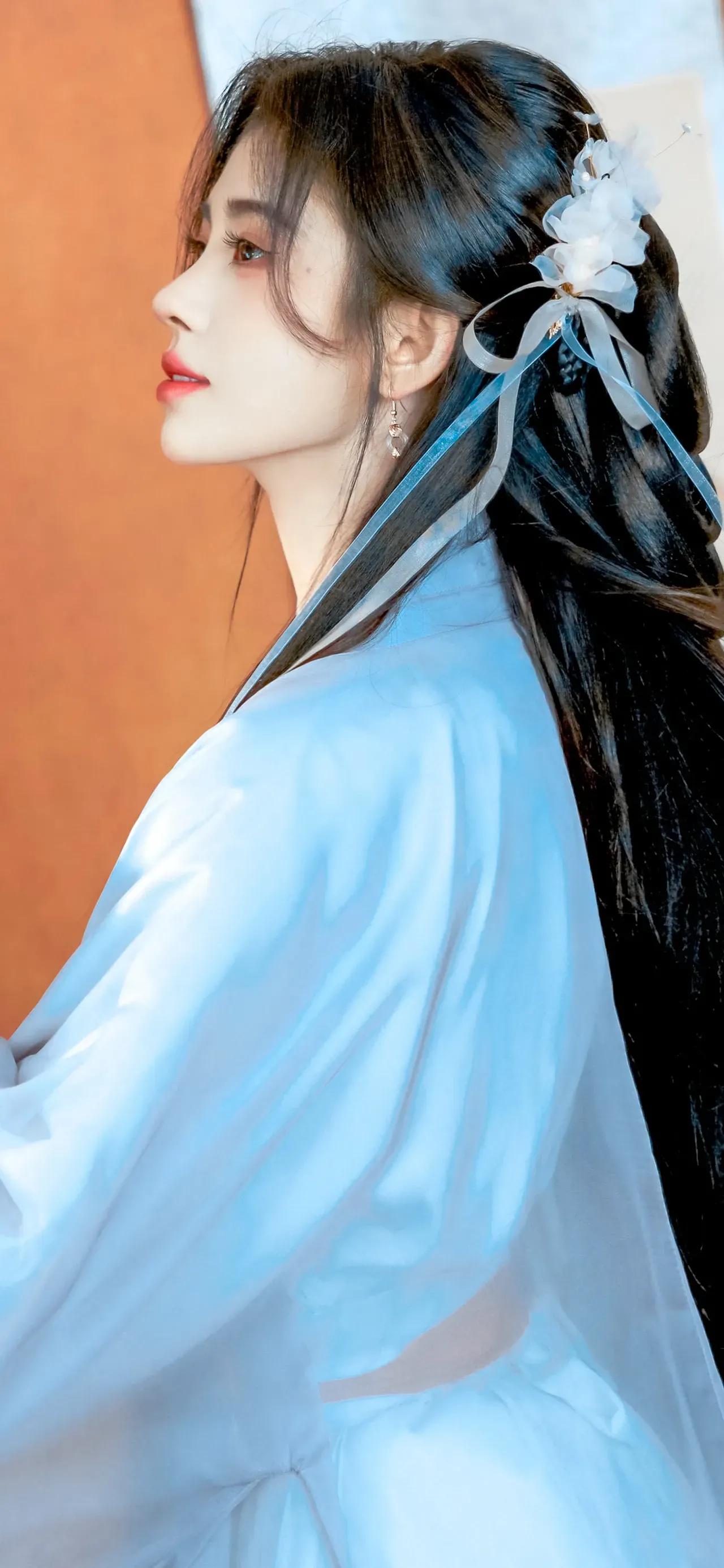 鞠婧祎