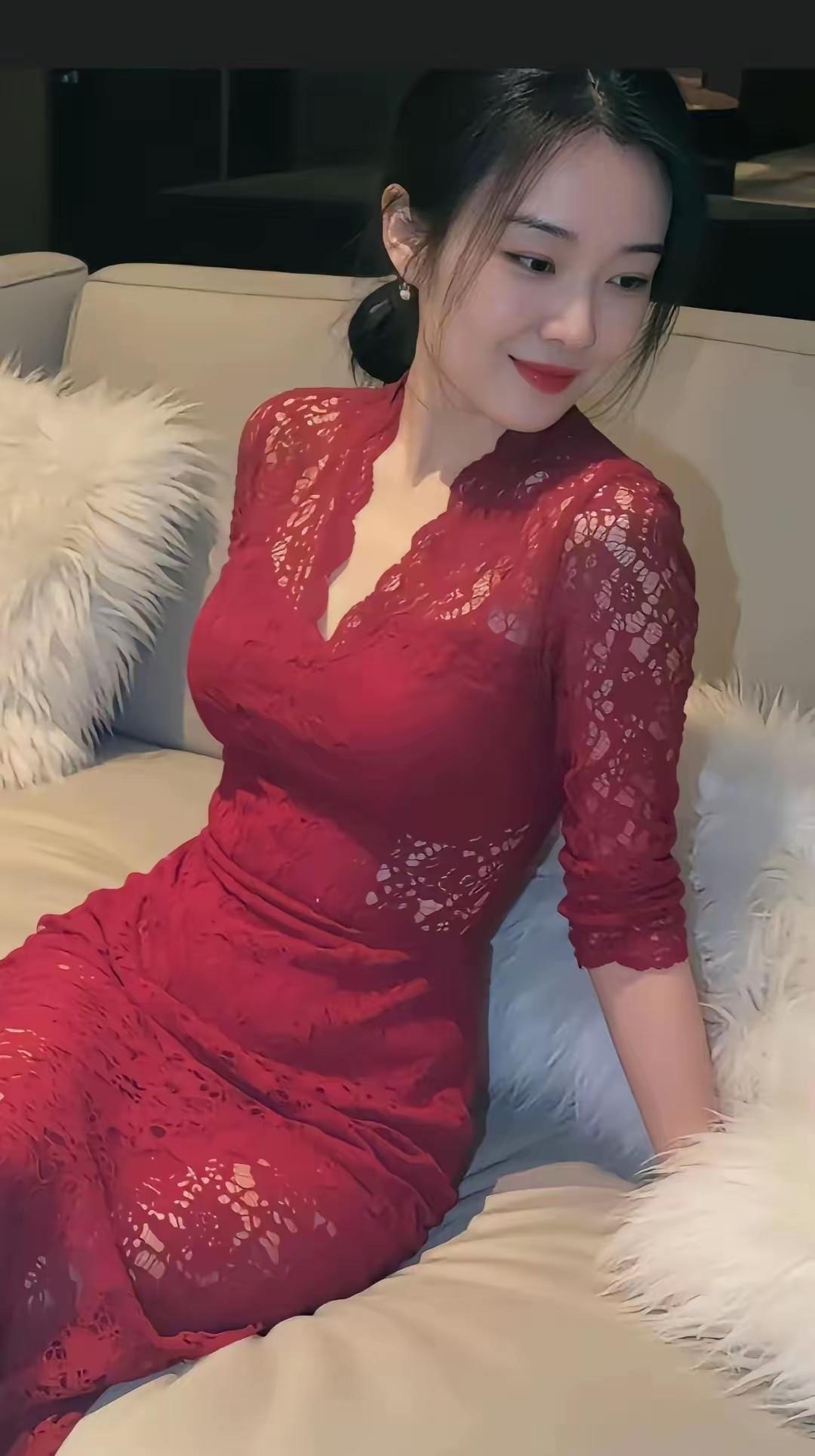 红衣女郎
