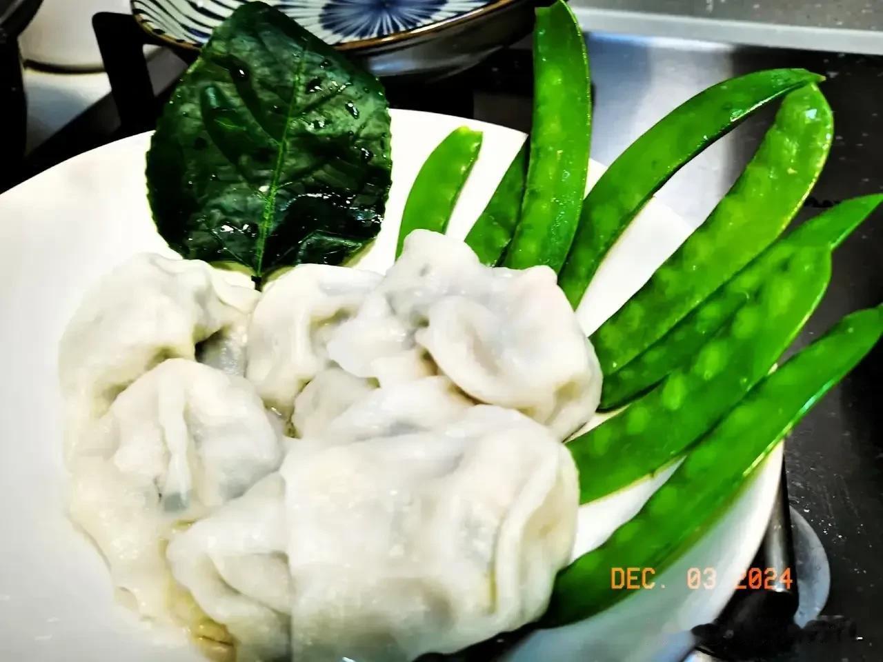 实拍图

一一冬日里最喜欢的

一一海鲜饺子🥟🥟

一一晒图[大笑][大笑]