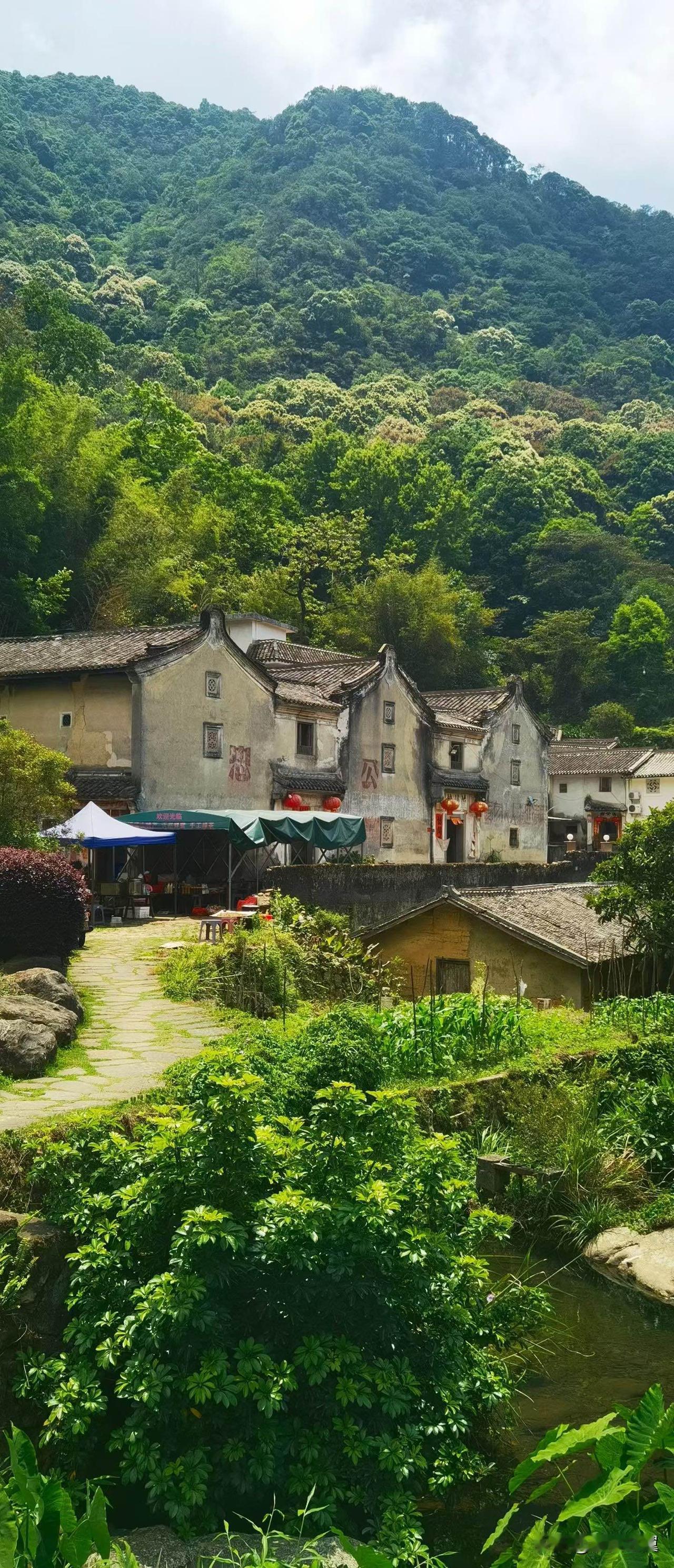 【小对联】
上：重庆；
下：……？