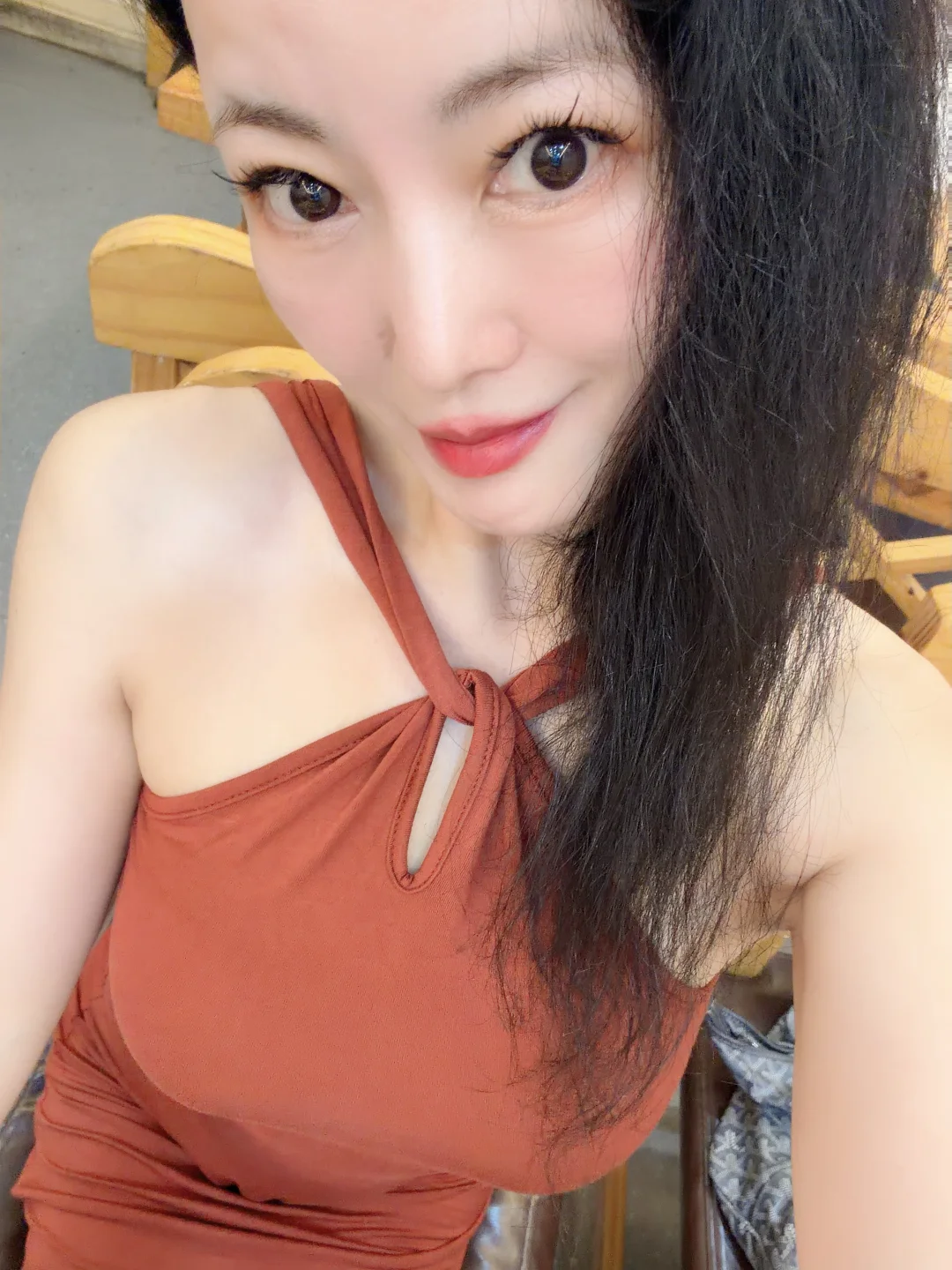 今晚没球赛了 可以早早休息啦 哈哈~❤️❤️🫢