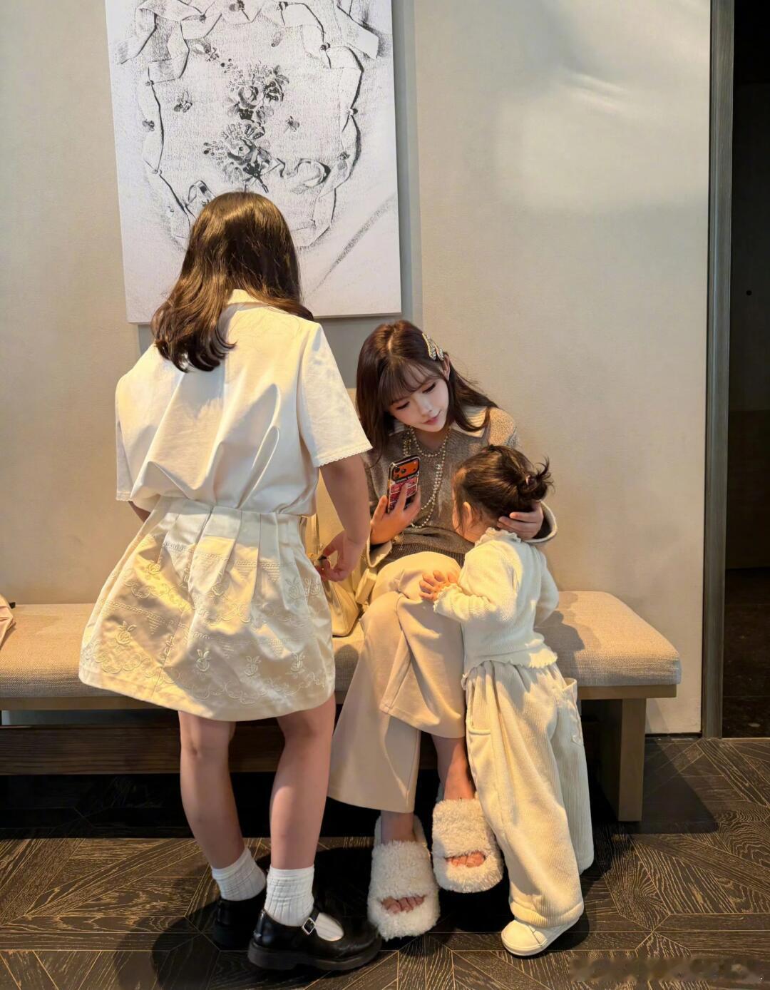 韩安冉否认生三胎 韩安冉直白回应生子传闻，刚谈恋爱就被传生三胎，这个瓜也太炸裂了