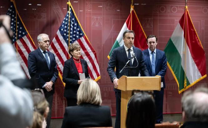 第一波打击之后，伊朗还能剩下什么？答案很残酷：可能连发射架都剩不下几座。在美以的