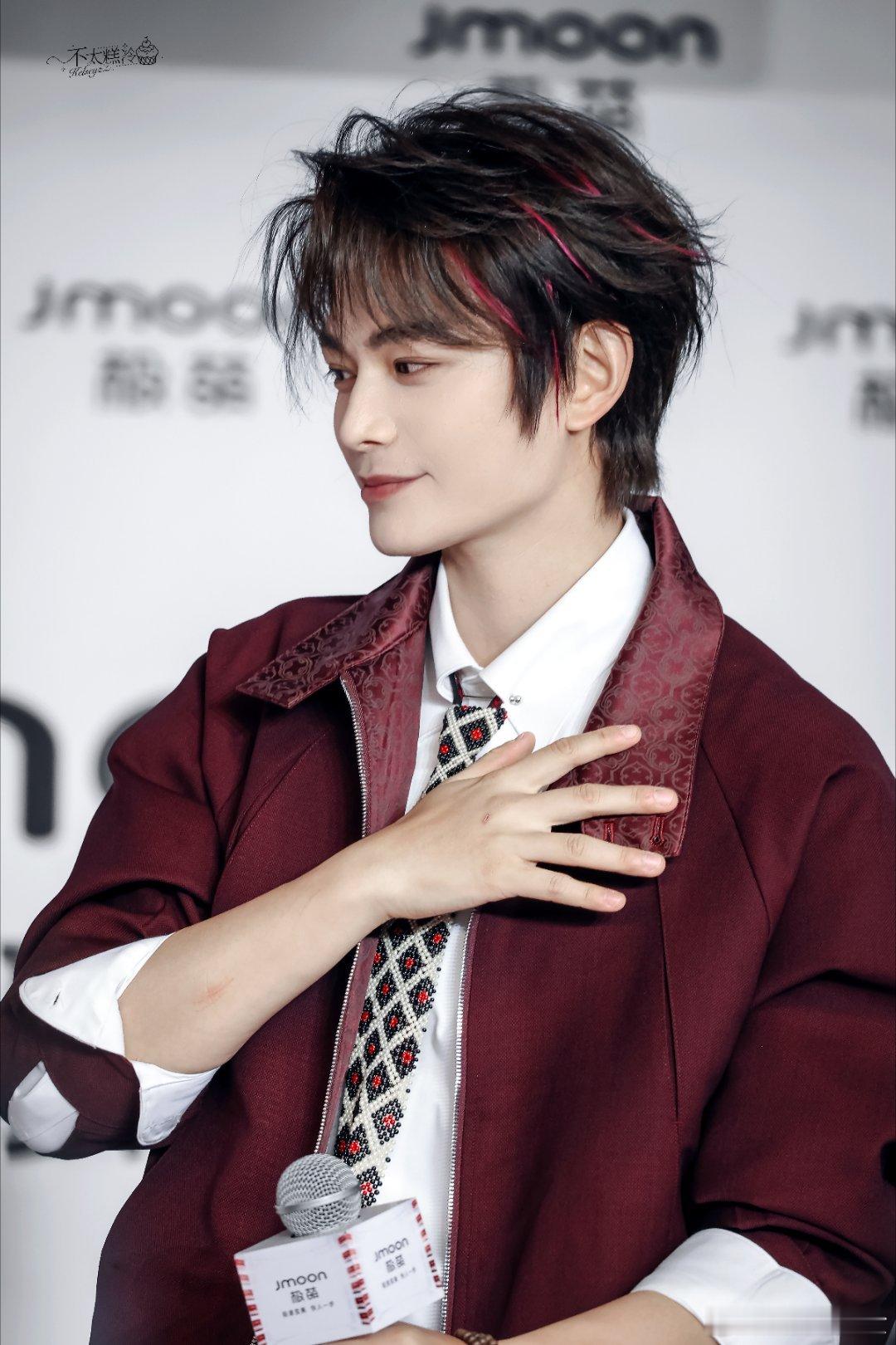 丁禹兮山河枕 dyx丁禹兮卫韫 