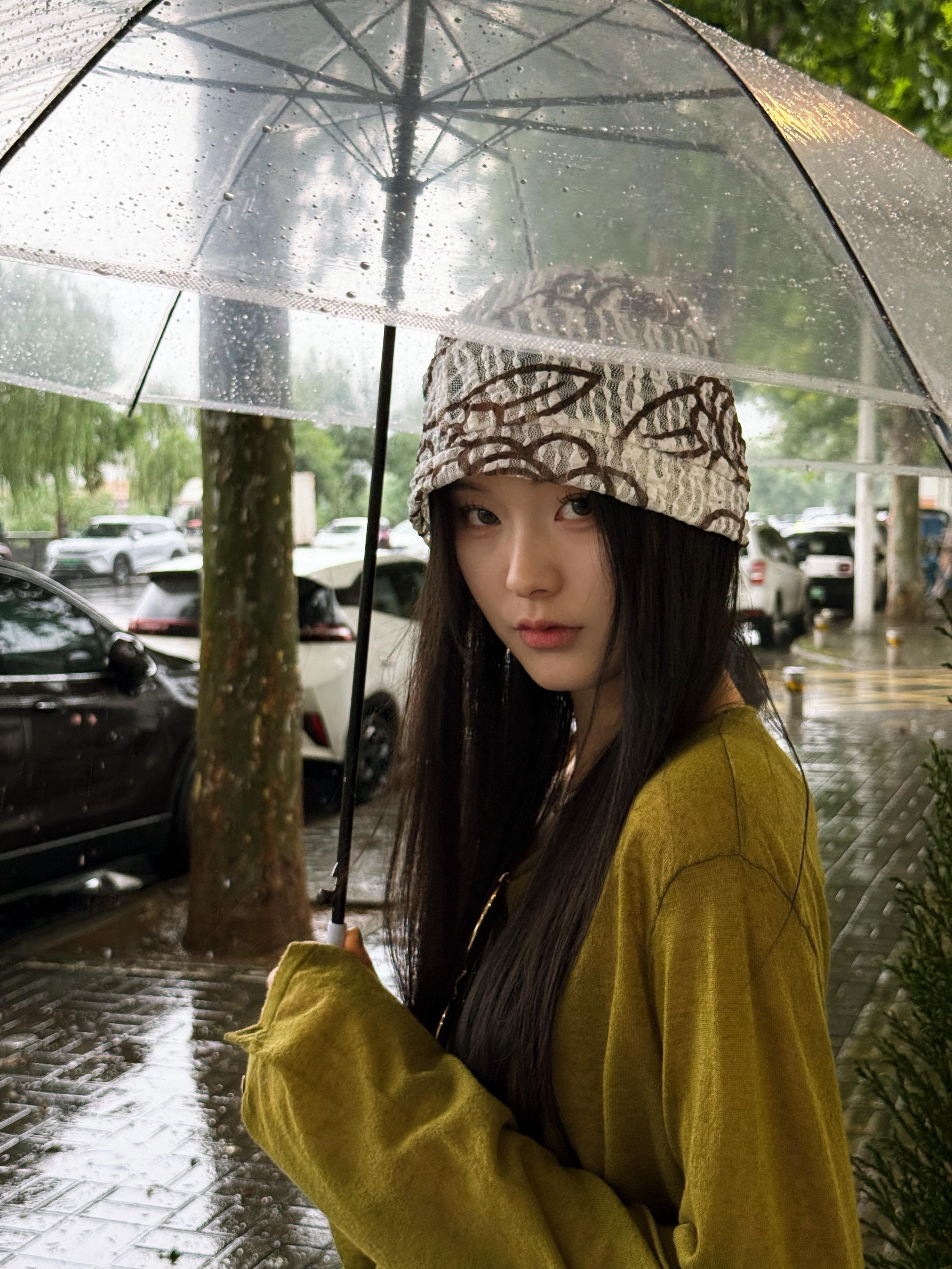 “像一阵细雨洒落我心底”
