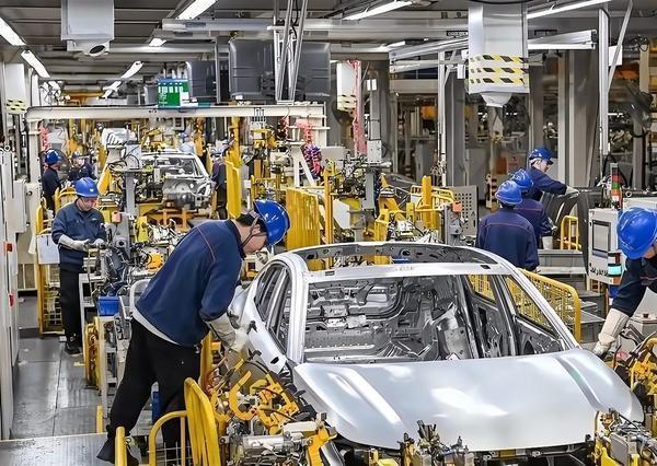 机床十八罗汉陨落引深思 新势力硬磕核心技术开启国产新篇
 
中国机床行业曾迎来高