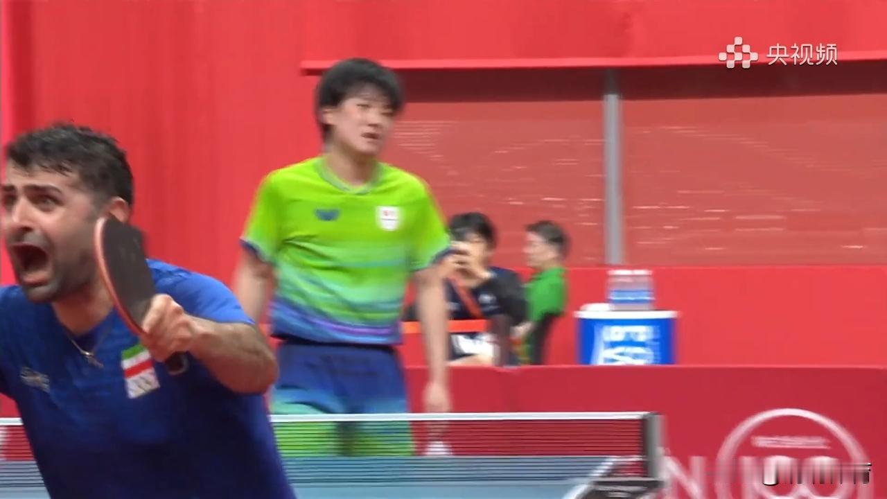 爆大冷！张本智和3:4不敌阿拉米扬，无缘半决赛。
名古屋亚运会男单1/4决赛，赛