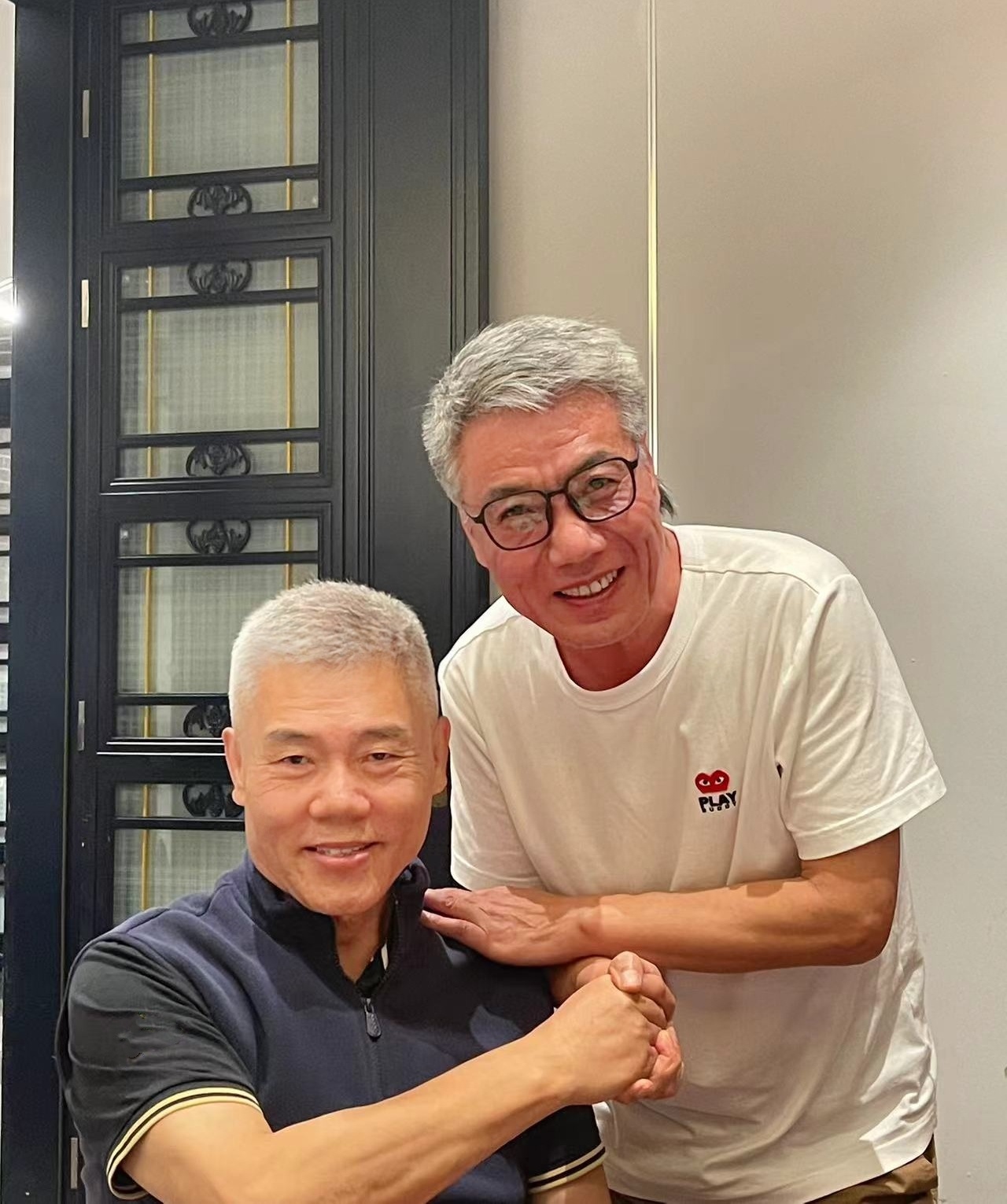 在海南，我也不太老实，一地固守，四处窜访。前几天去博鳌，前天去了文昌，昨天去的海