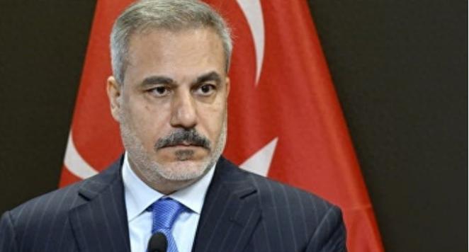 太揪心了！以色列下手太狠了，二话不说就炸了黎巴嫩的医疗中心，31名医护当场没了命