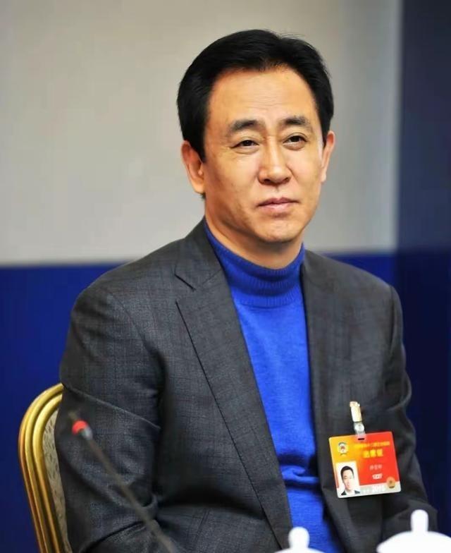 外界总在追问，恒大那笔天文数字的债务最终会落在谁身上。真相一点儿也不复杂：根本不