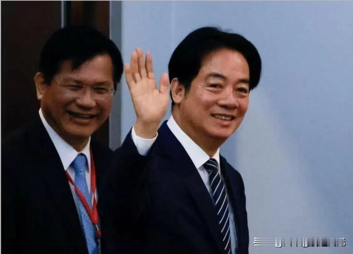赖清德带着一帮人折腾了好几个月，终于在今天抵达非洲斯威士兰进行窜访。他以为这趟行