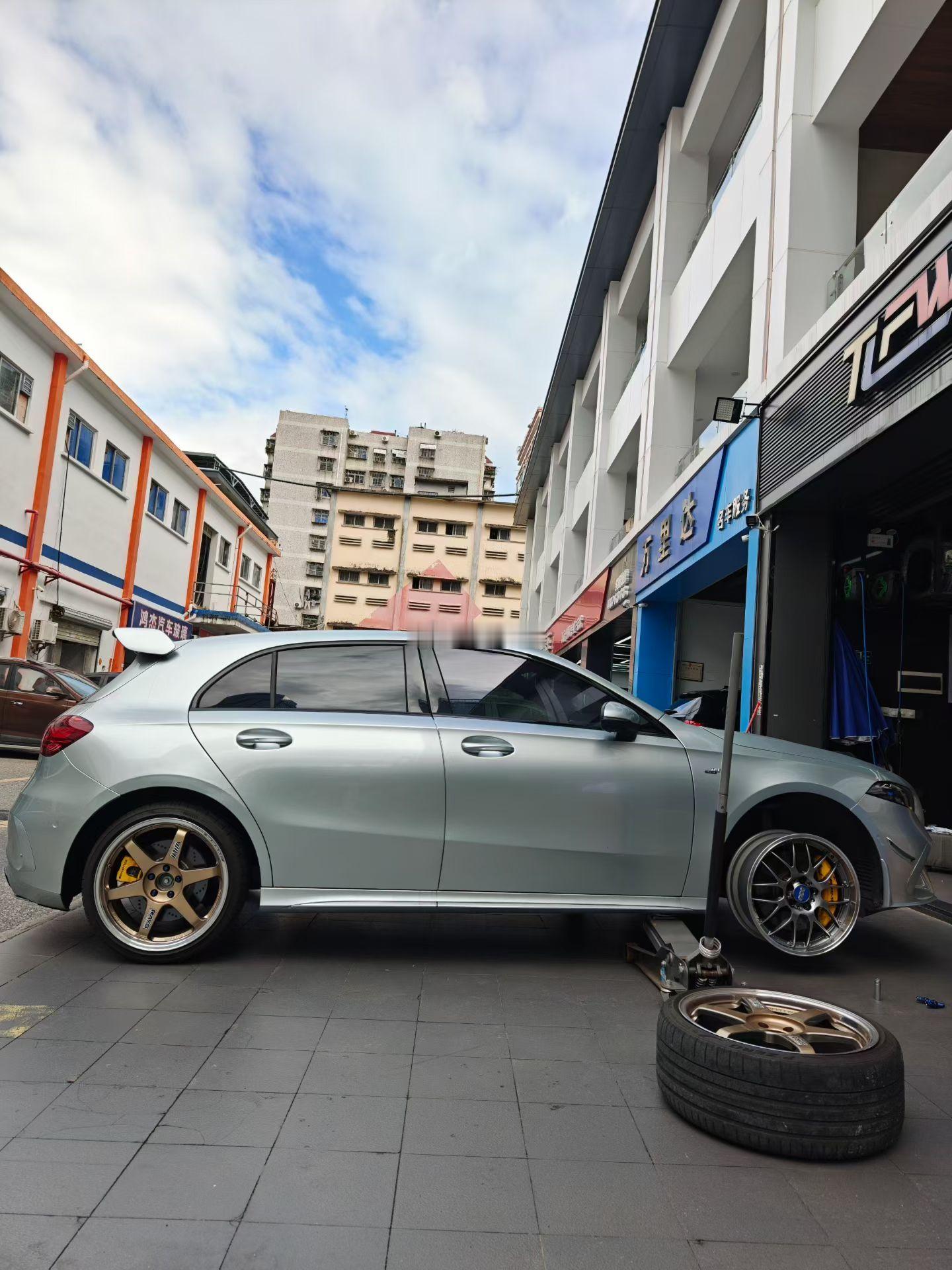 奔驰A35试试鞋​完美避刹车[色]BBS RSGT ​​​