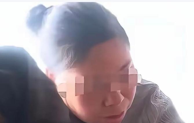 从1993年，浙江慈溪，一女子躲在隔壁人家二楼整整14年。丈夫苦苦找了她5110