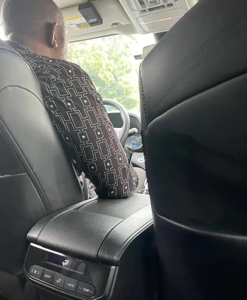 第一次打Uber!黑人司机!沉默是金!
