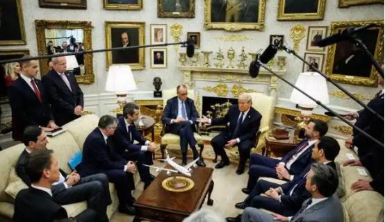 德国总理默茨的华盛顿之行，看似是一次跨大西洋盟友会晤，实则是德国向美国划清战略红