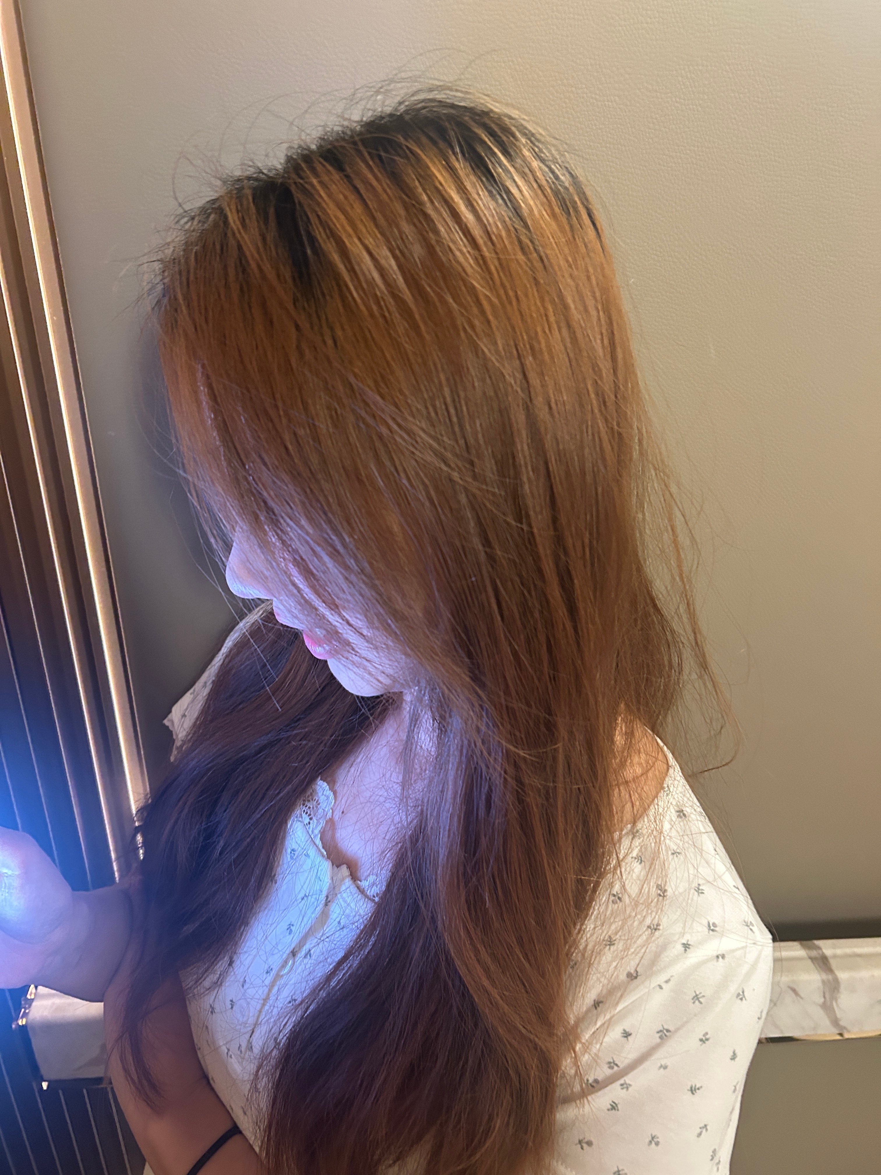 她在看啥啊，兴高采烈的？？？我的日常plog