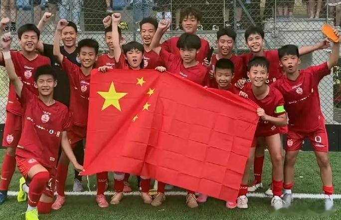 足球小将0比1不敌皇马 上一场刚刚1‑1逼平巴萨，多名主力体能透支，还有球员停赛