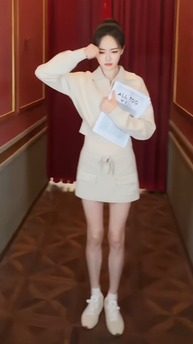 唐嫣六一西装变装 ty唐嫣 学姐请为我转身吧🥺
