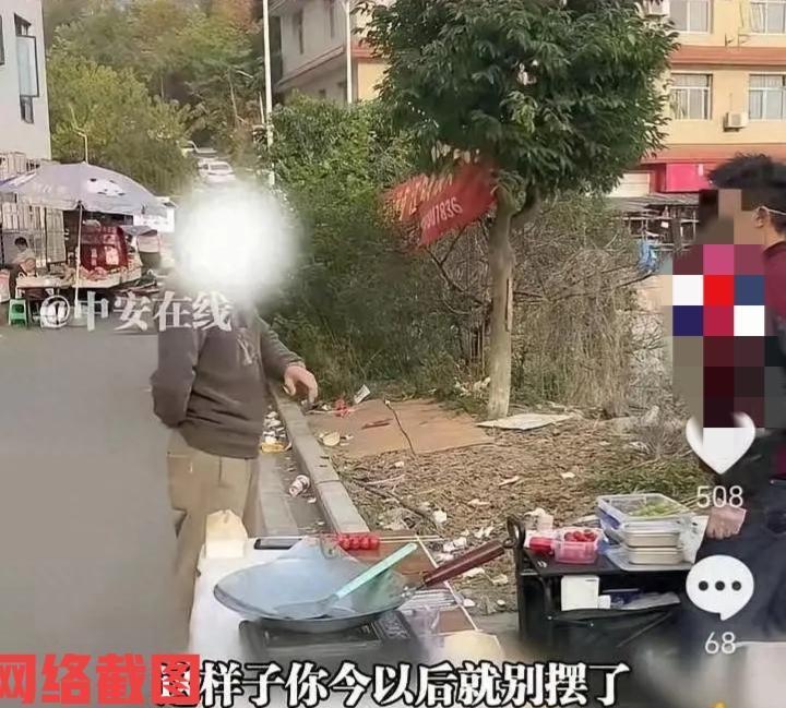 四川绵阳大学生小伙子创业不易。

这里小伙也是想靠自己的辛苦劳动挣些生活费，于是