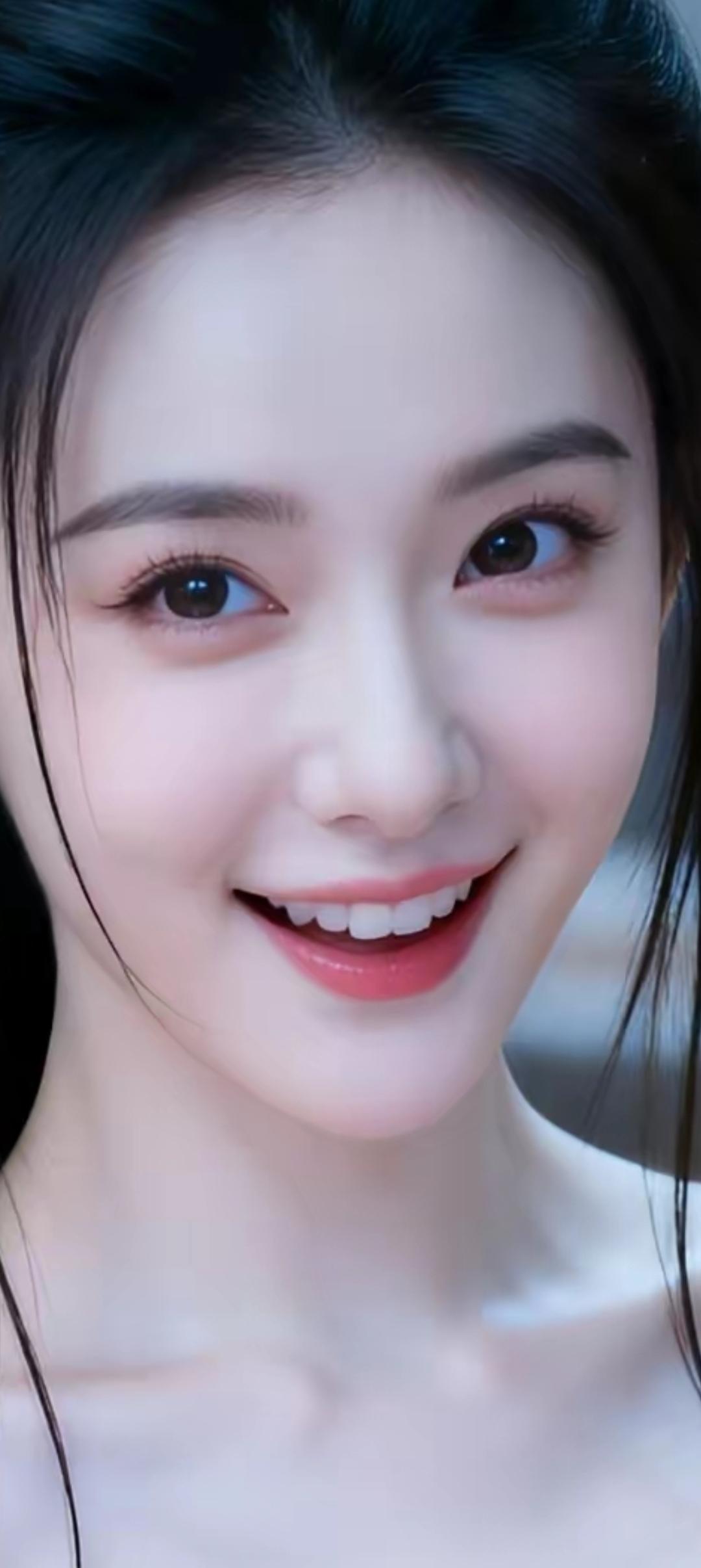 甜美笑容，元气满满，元气少女上线！😊✨