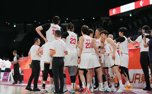 中国女篮今天的比赛是给亚运会中国体育代表团交个答卷

因为在本届亚运会出征之前，