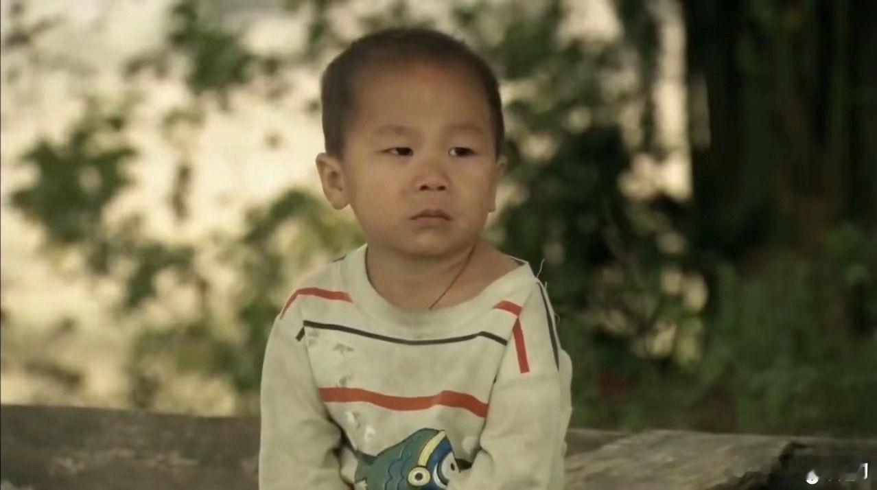 “我们都站在各自的角度埋怨对方”，算了，彼此都各有难处，人与人之间好像永远都无法