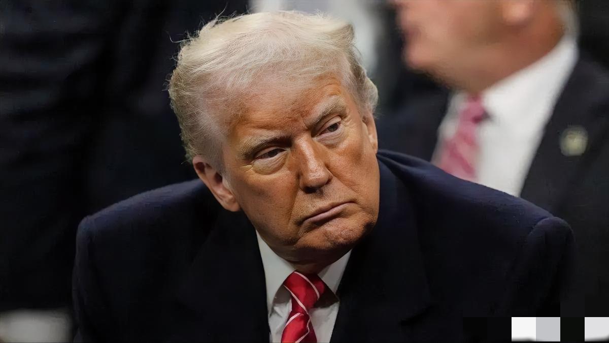 特朗普今天发文说：“美国的军火库存，中等级别和中上等水平从未如此充裕——正如我今