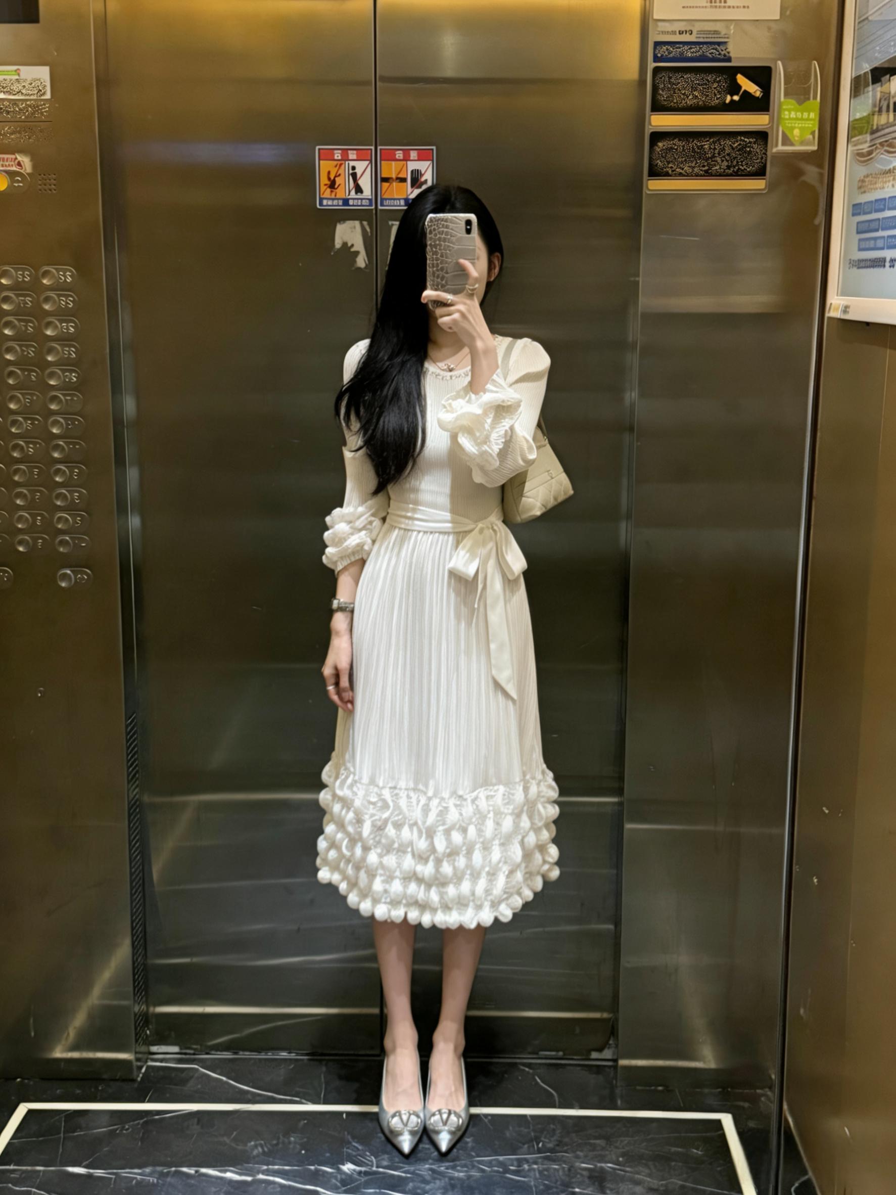 走错路就回头 爱错人就放手 没有什么是来不及的