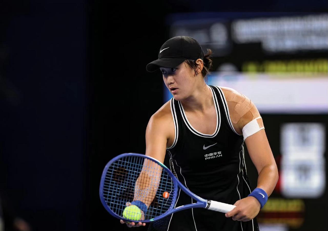 WTA250广州公开赛揭开战幕，中国选手施晗和孙心然将逐一登场亮相，美国名将大威