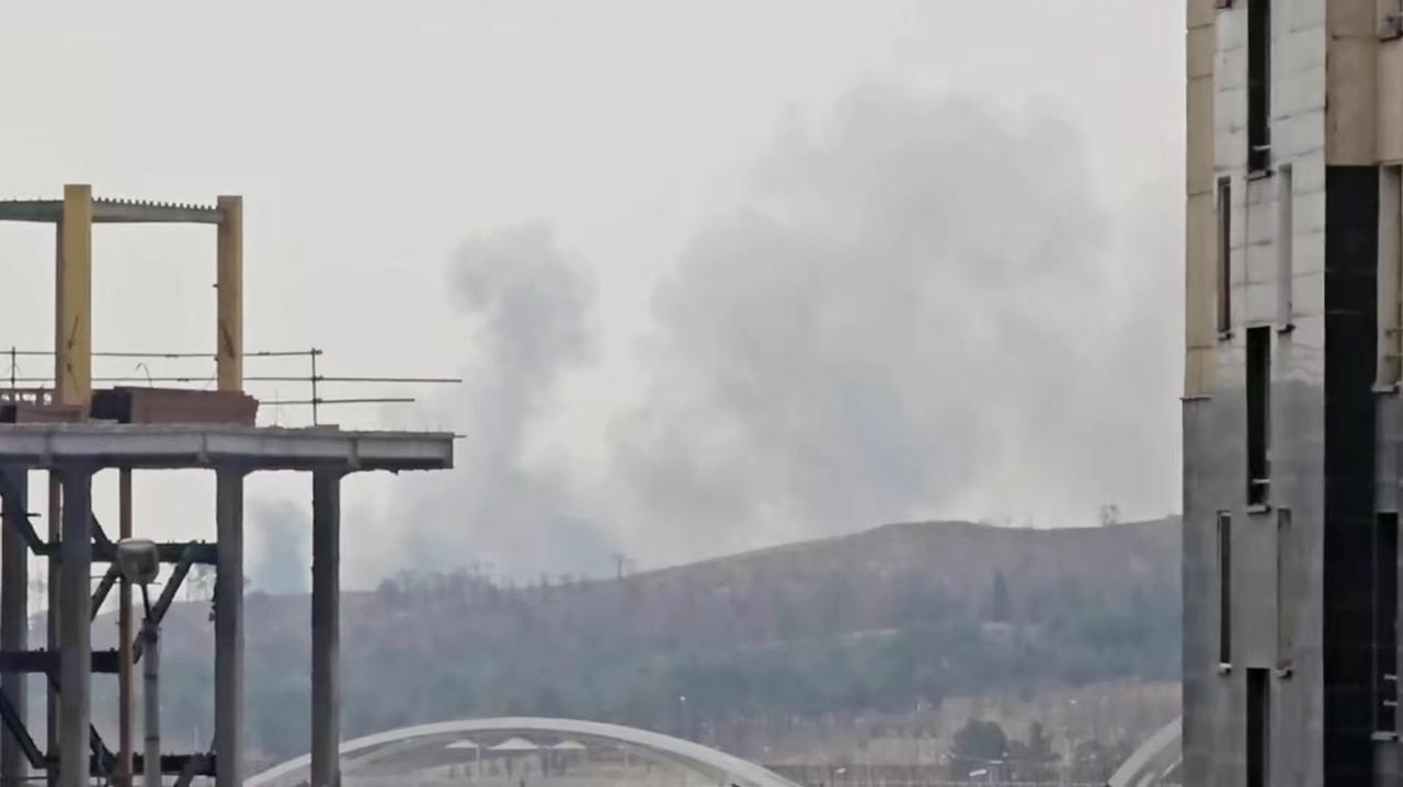 据伊朗塔斯尼姆通讯社报道，伊朗未向美国发送过任何信息，德黑兰已做好长期战争的准备