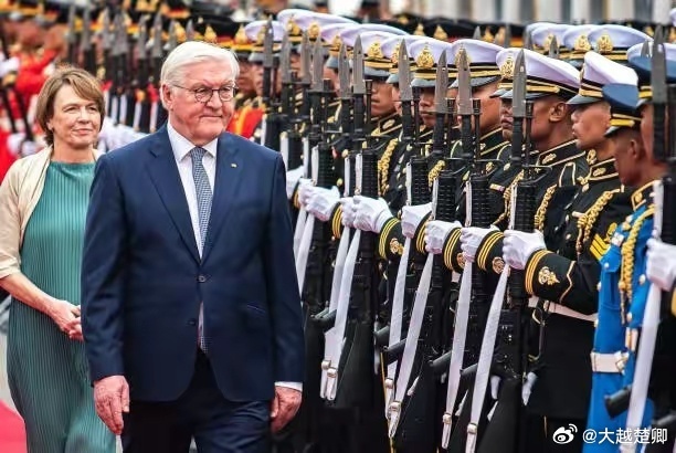 德国总统说，美以发动伊朗战争毋庸置疑是违反国际法的，是政治上的灾难性错误，是本来