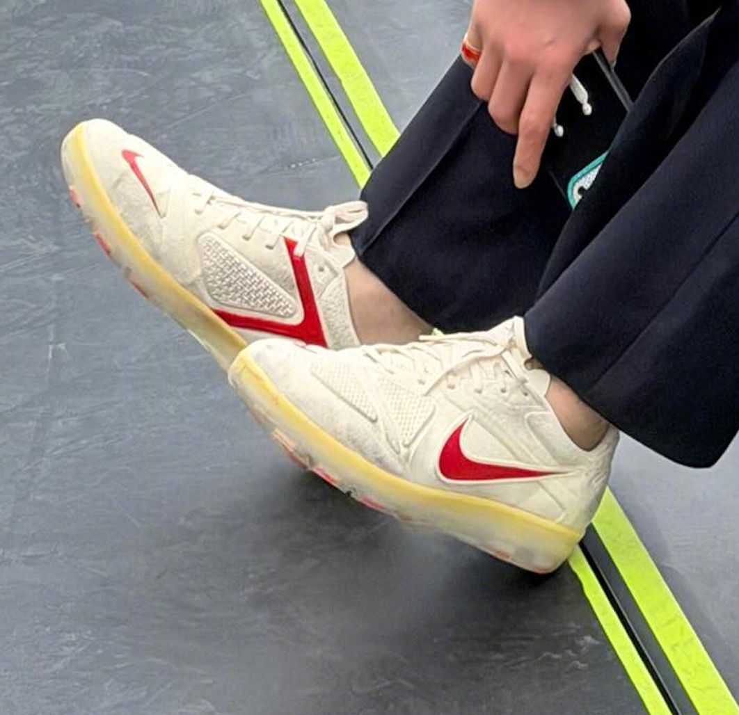 PEACEMINUSONE x Nike Cryoshot G-Dragon权志