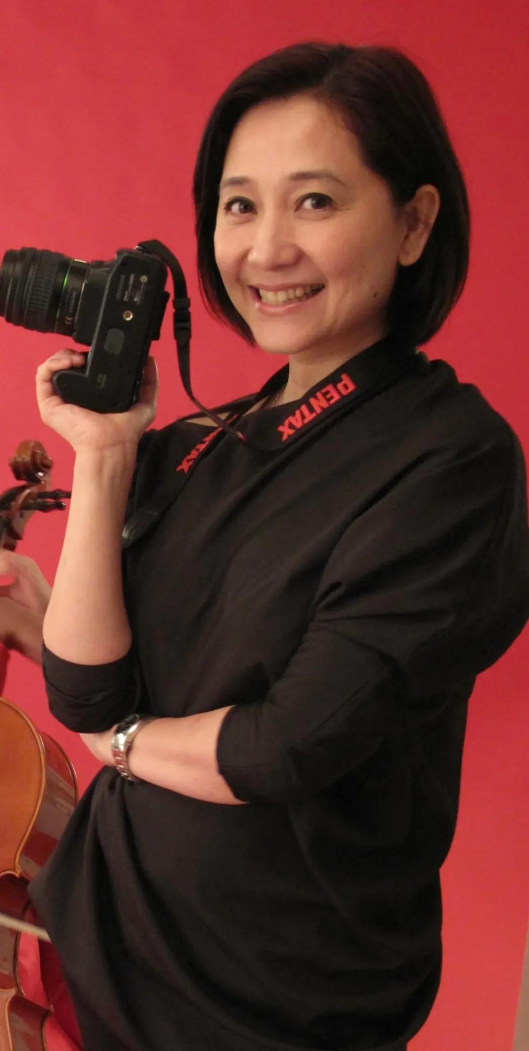 欧阳娜娜的妈妈，好伟大！

欧阳娜娜的妈妈傅娟，生了三个女儿（欧阳妮妮、欧阳娜娜