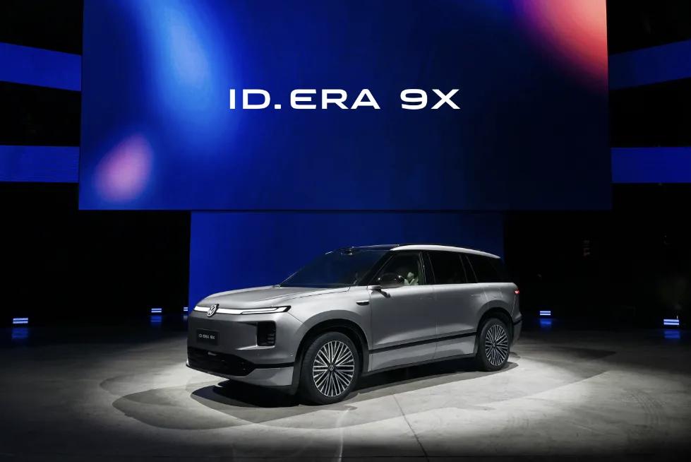 从第一眼的气场
到开起来的从容
ID. ERA 9X满级旗舰实力
听听车主杨晨怎