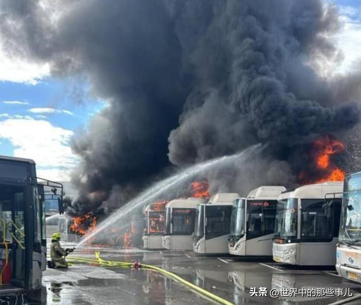 伊朗对以色列发动新一轮打击！并称所有美以在中东的资产都成为合法打击目标！
2月2